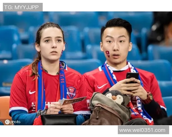 足球明星倾情演绎梨花香视频感动无数球迷带你领略别样魅力